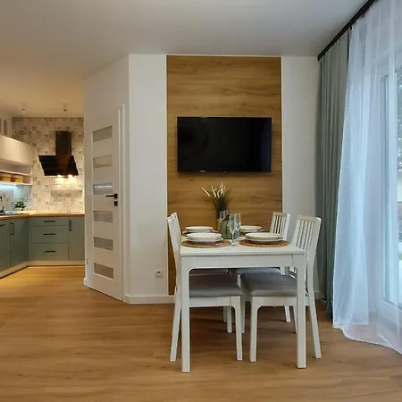 Apartamenty Sun&Fun Rezydencja Pod Debami Nad Lomnica 1B I 2B- Blisko Centrum I Sklepow W Otoczeniu Zieleni Karpacz Exterior photo