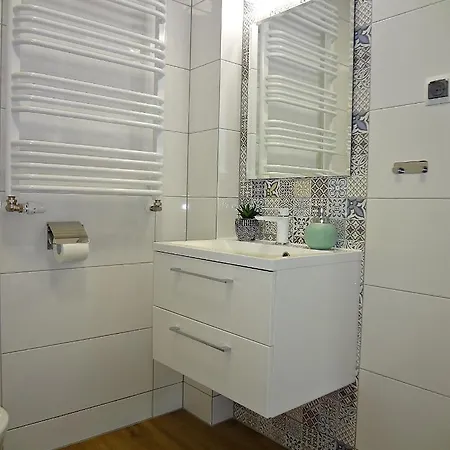 Apartamenty Sun&Fun Rezydencja Pod Debami Nad Lomnica 1B I 2B- Blisko Centrum I Sklepow W Otoczeniu Zieleni Karpacz Exterior photo