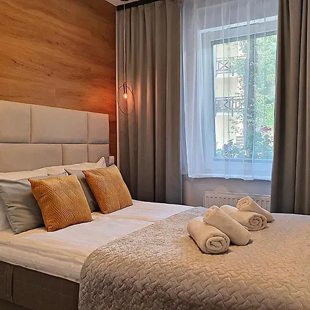 Apartamenty Sun&Fun Rezydencja Pod Debami Nad Lomnica 1B I 2B- Blisko Centrum I Sklepow W Otoczeniu Zieleni Karpacz Exterior photo