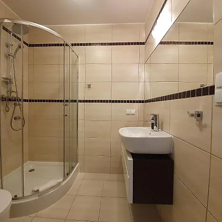 Apartamenty Sun&Fun Rezydencja Pod Debami Nad Lomnica 1B I 2B- Blisko Centrum I Sklepow W Otoczeniu Zieleni Karpacz Exterior photo