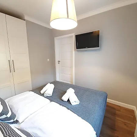Apartamenty Sun&Fun Rezydencja Pod Debami Nad Lomnica 1B I 2B- Blisko Centrum I Sklepow W Otoczeniu Zieleni Karpacz Exterior photo