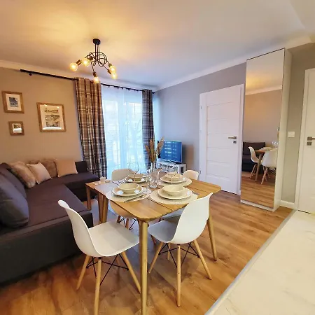 Apartamenty Sun&Fun Rezydencja Pod Debami Nad Lomnica 1B I 2B- Blisko Centrum I Sklepow W Otoczeniu Zieleni Karpacz Exterior photo
