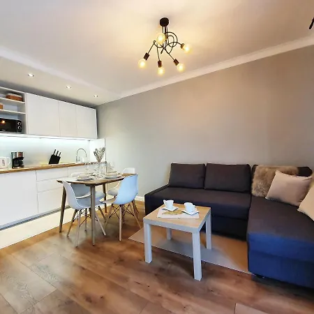 Apartamenty Sun&Fun Rezydencja Pod Debami Nad Lomnica 1B I 2B- Blisko Centrum I Sklepow W Otoczeniu Zieleni Karpacz Exterior photo