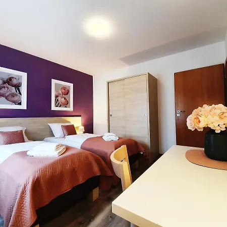 Apartamenty Sun&Fun Rezydencja Pod Debami Nad Lomnica 1B I 2B- Blisko Centrum I Sklepow W Otoczeniu Zieleni Karpacz Exterior photo