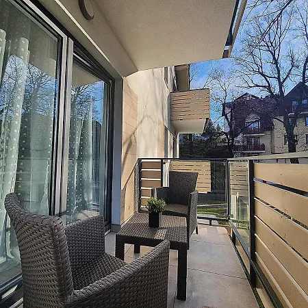 Apartamenty Sun&Fun Rezydencja Pod Debami Nad Lomnica 1B I 2B- Blisko Centrum I Sklepow W Otoczeniu Zieleni Karpacz Exterior photo